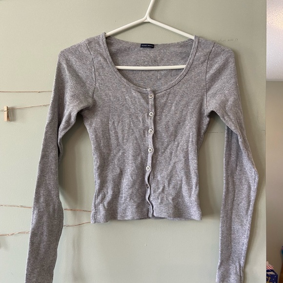 Brandy Melville gray Zelly button up knit cardigan - Picture 2 of 5